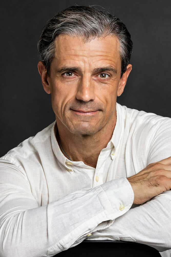 TONI R.